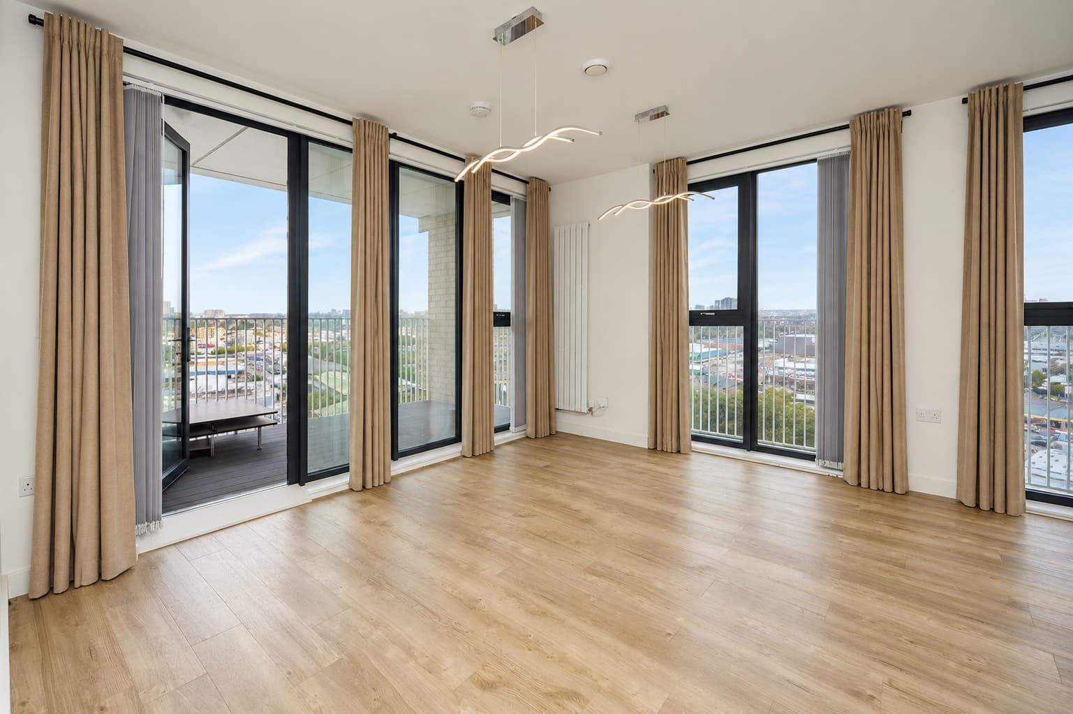 Lakeside Drive, Baronet House, NW10